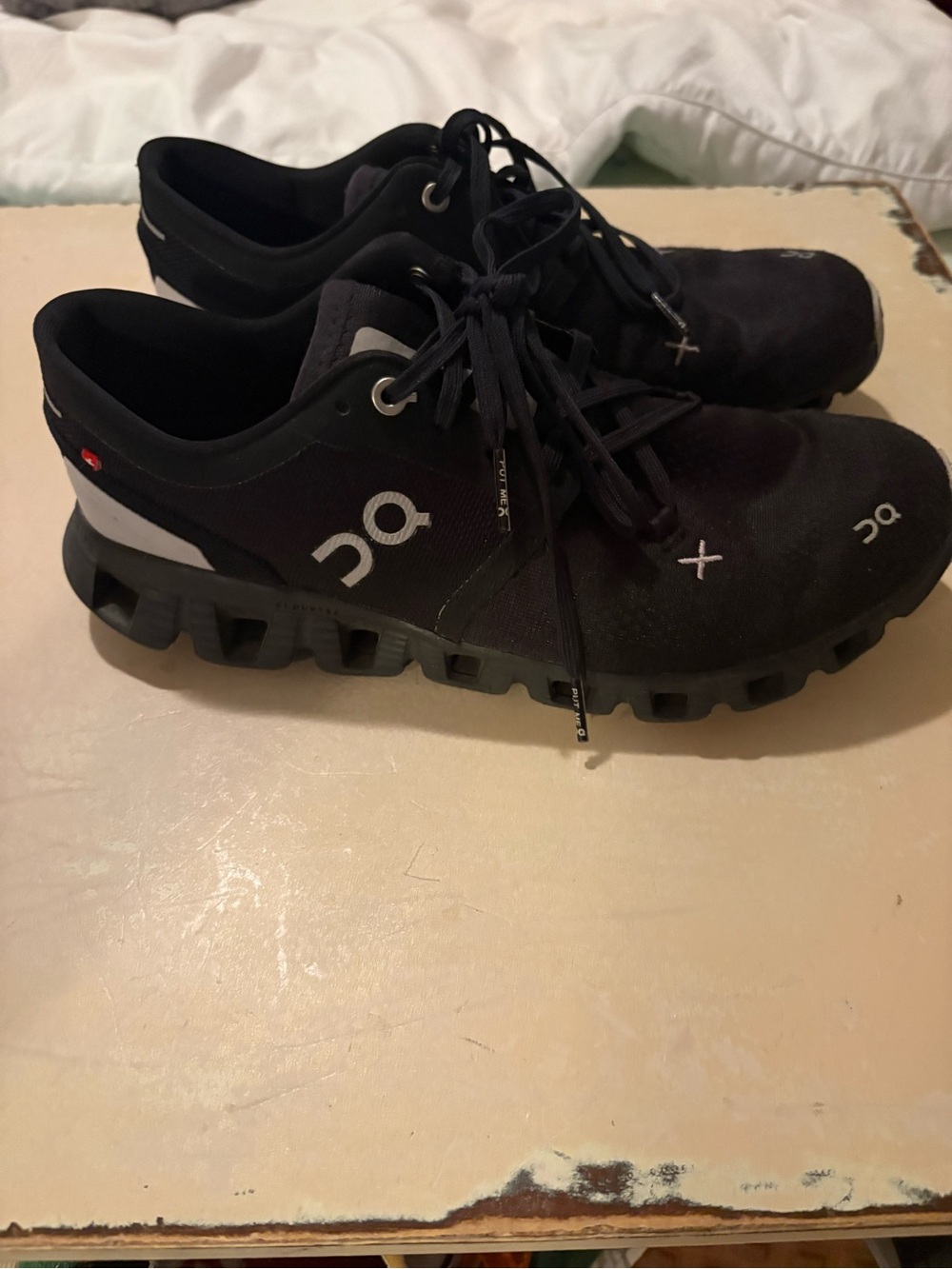 On Running Black Women’s Athletic Running Shoes